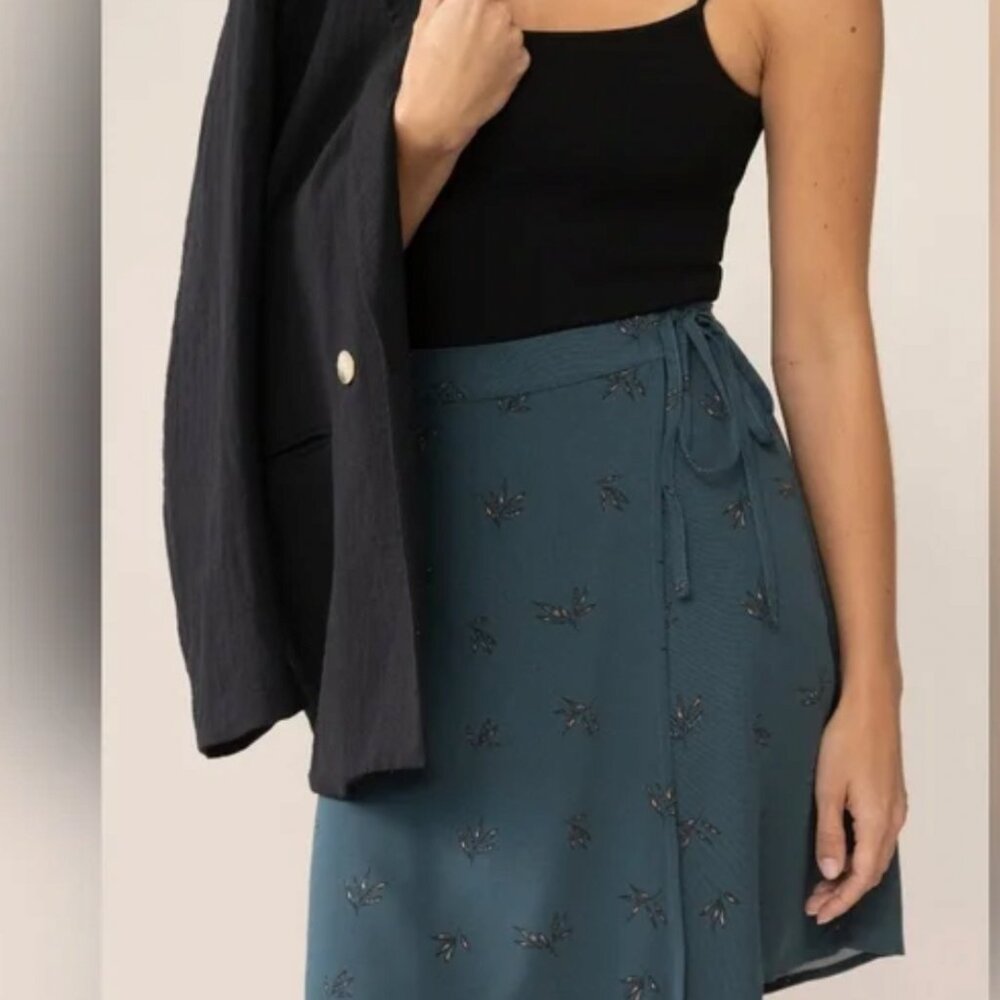 Naomi Blue Foliage Wrap Skirt - Picture 2 of 8